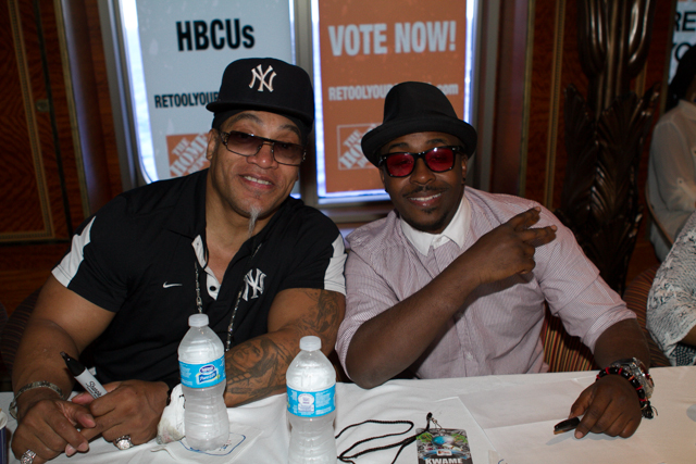 Celebrity Autograph Signings on FV 14'