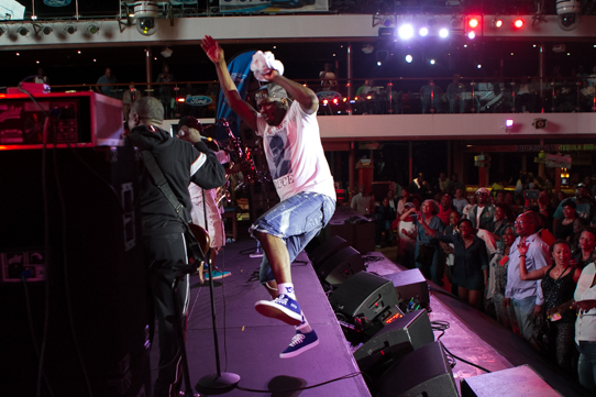 Smooth Grooves & GoGo