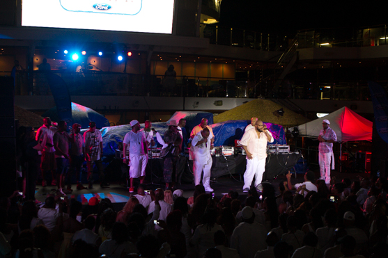 White Night + Hip Hop