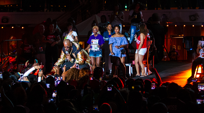 Fantastic Sail Away Party, Featuring R. Kelly and Legends of Hip Hop: Straight Outta Compton Edition