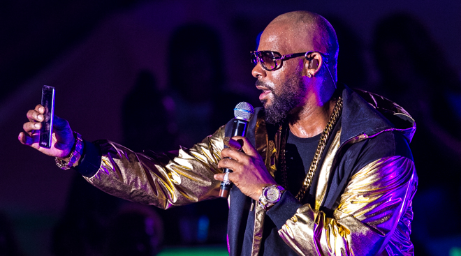 Fantastic Sail Away Party, Featuring R. Kelly and Legends of Hip Hop: Straight Outta Compton Edition