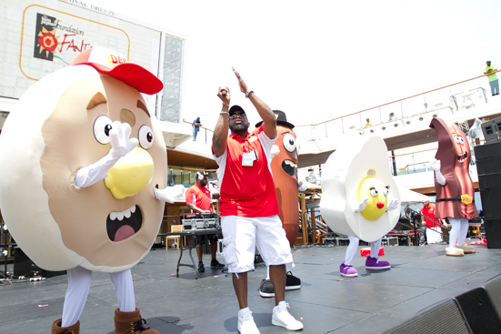 Fantastic Voyage 2018, Pool Deck Party, Presented by Denny’s