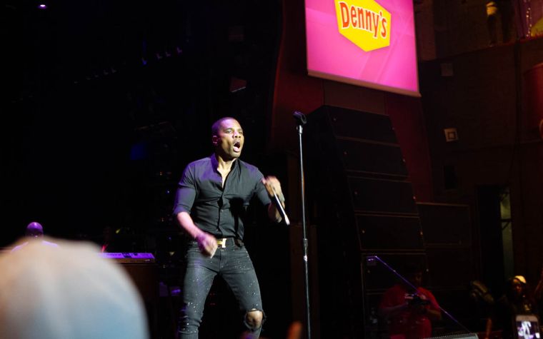 Kirk Franklin Surprises the Tom Joyner Fantastic Voyage!