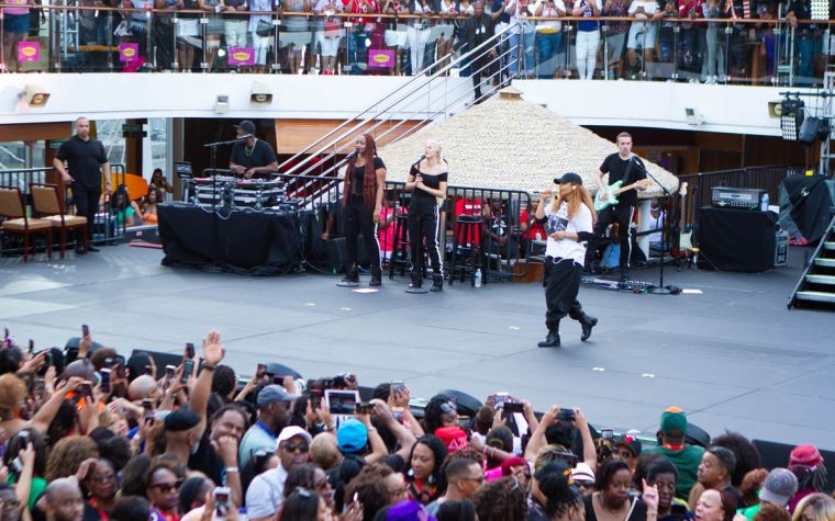 Janet Jackson Gets the Party Started on the 2019 Tom Joyner Fantastic Voyage Presented by Denny's