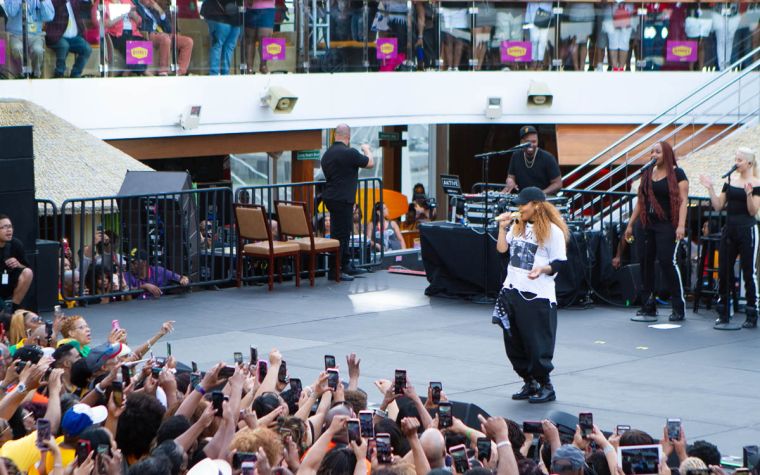 Janet Jackson Gets the Party Started on the 2019 Tom Joyner Fantastic Voyage Presented by Denny's