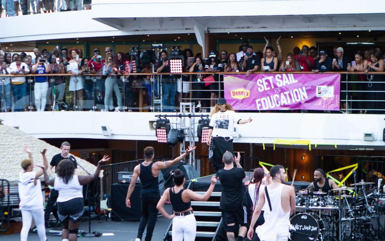 Janet Jackson Gets the Party Started on the 2019 Tom Joyner Fantastic Voyage Presented by Denny's