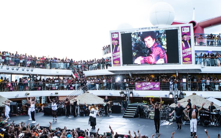 Janet Jackson Gets the Party Started on the 2019 Tom Joyner Fantastic Voyage Presented by Denny's