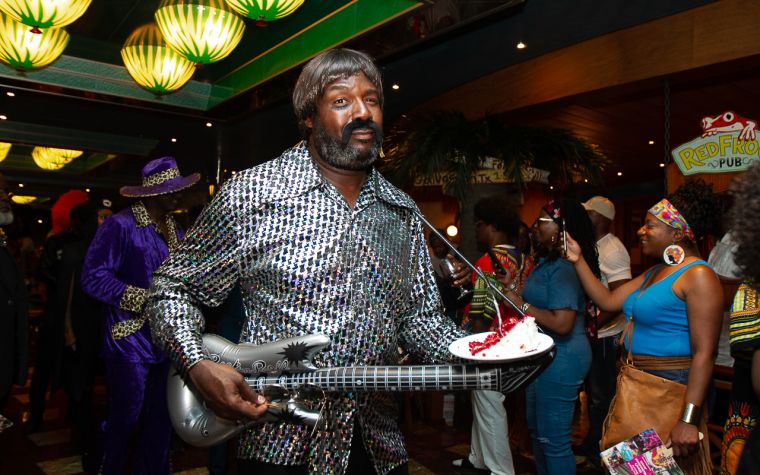 70s Night on the 2019 Fantastic Voyage