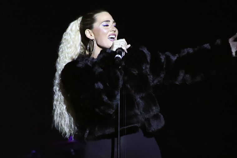 The Bonfyre performs at The Tom Joyner Foundation Fantastic Voyage 20 in 2021