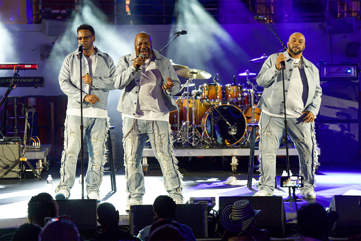 Reach Media - Syndicated | Tom Joyner Foundation Fantsic Voyage 2026 Website | 2025-11-28