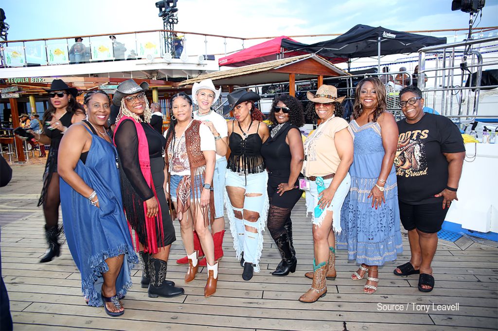 Reach Media - Syndicated | Tom Joyner Foundation Fantsic Voyage 2026 Website | 2025-11-28