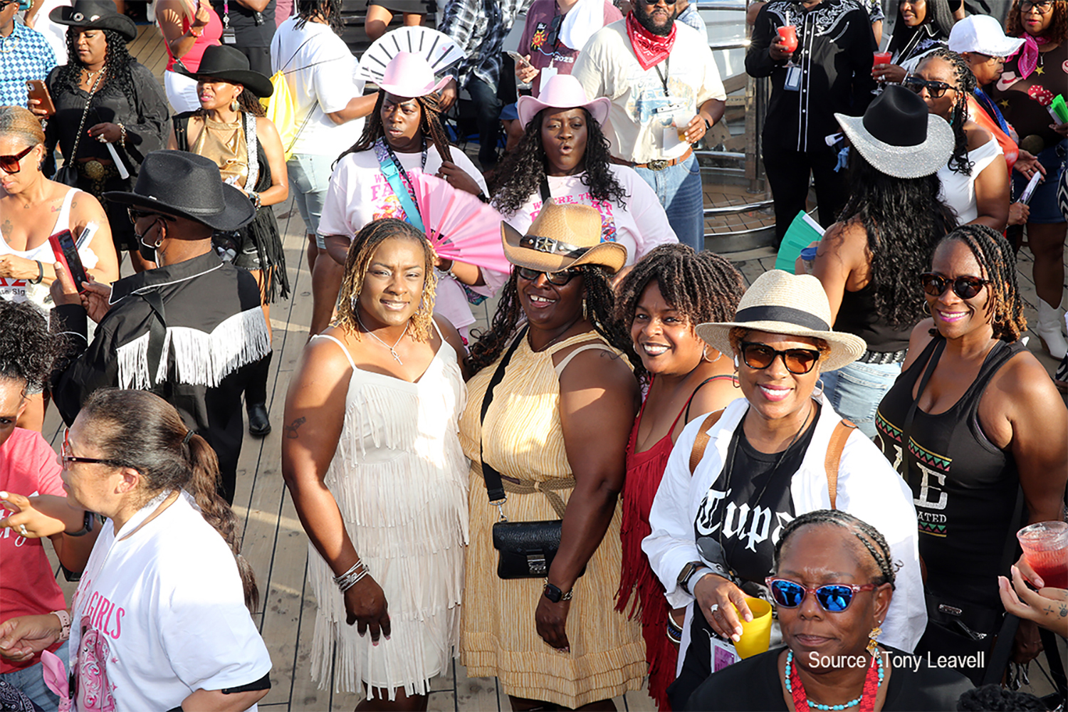 Reach Media - Syndicated | Tom Joyner Foundation Fantsic Voyage 2026 Website | 2025-11-28