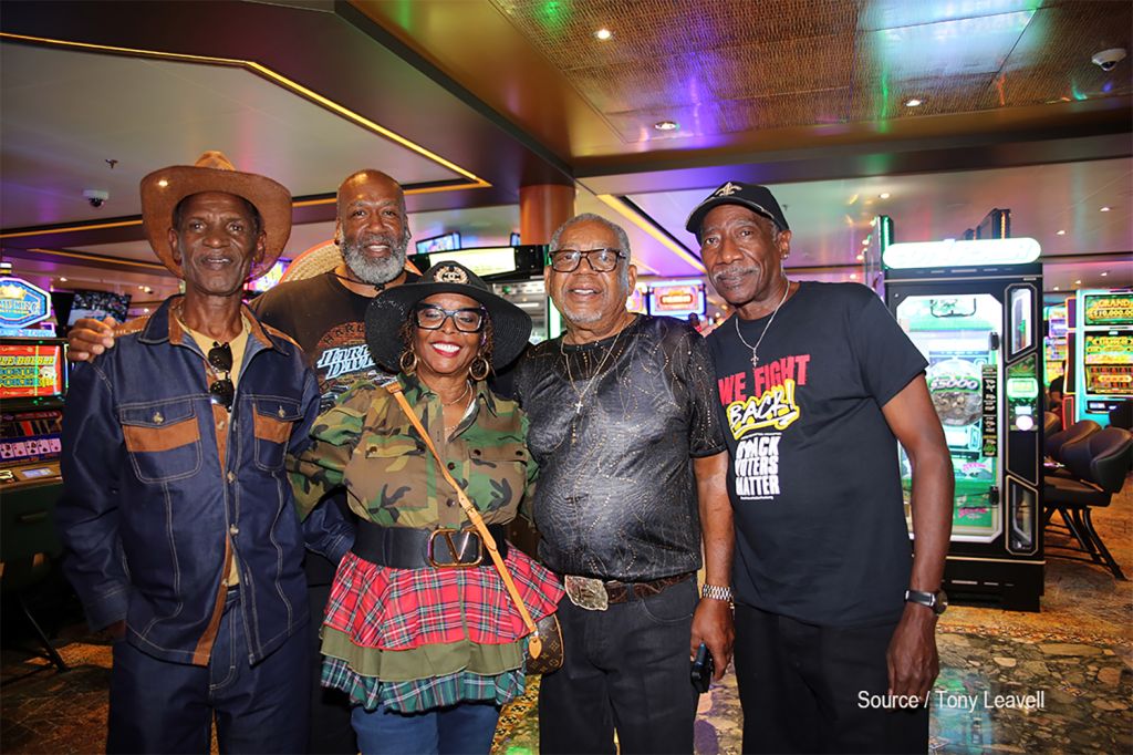 Reach Media - Syndicated | Tom Joyner Foundation Fantsic Voyage 2026 Website | 2025-11-28