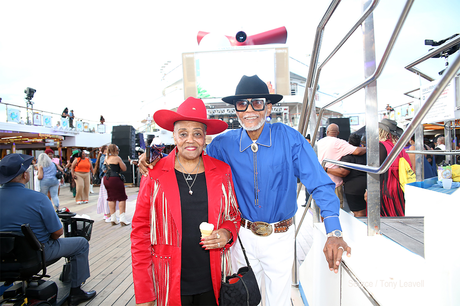 Reach Media - Syndicated | Tom Joyner Foundation Fantsic Voyage 2026 Website | 2025-11-28